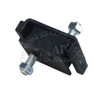 Cao su chân máy xe nâng Toyota 7FD35-50 - 12361-23321-71