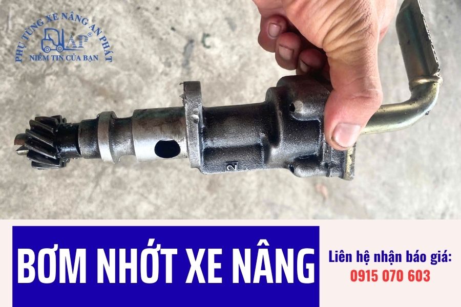 Bơm nhớt xe nâng - Bơm dầu động cơ xe nâng